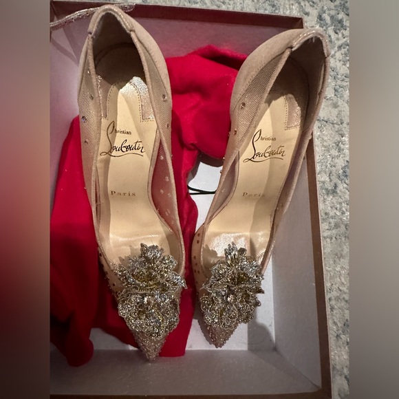 Christian Louboutin 38 shoes. Never worn. - Picture 2 of 2